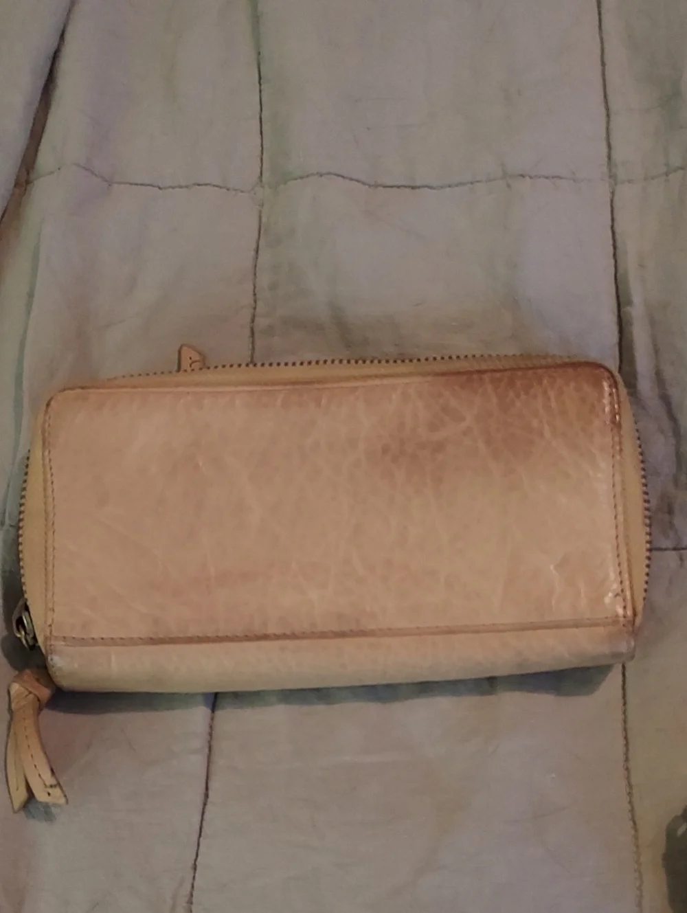 Lucky Womens Leather Wallet Yellowish Tan
